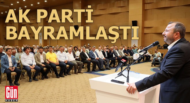 AK Partililer bayramlaştı