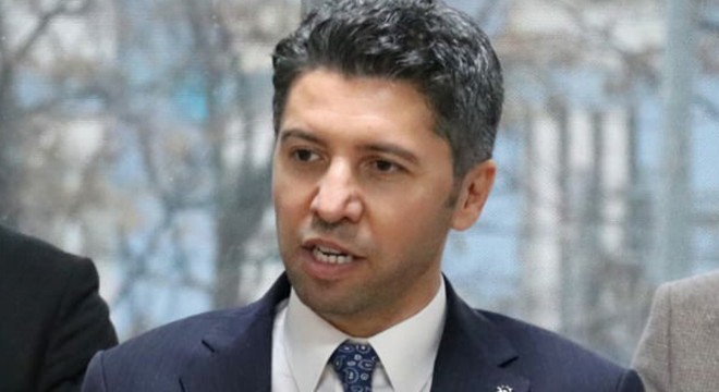AKP'li il başkanı istifa etti!