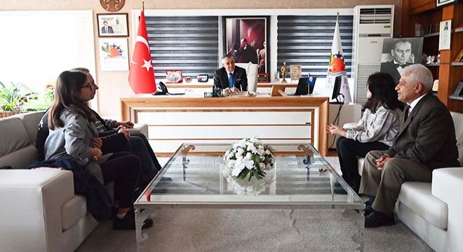AKÜNSAT'tan Başkan Topaloğlu'na ziyaret