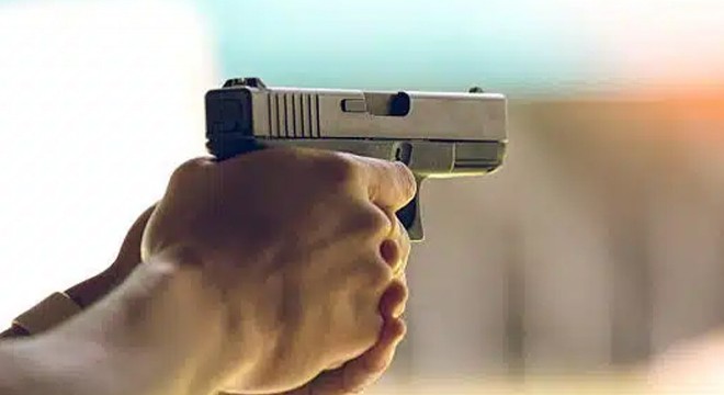 AVM'deki eğlence mekanına silahlı saldırı