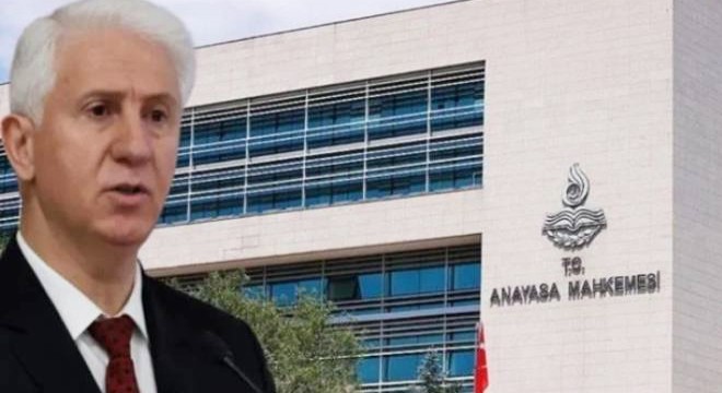AYM Başkanvekilliği'ne Gökcan yeniden seçildi
