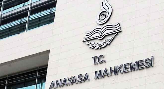 AYM Şardan'ı tutuklatan kanun maddesini görüşecek