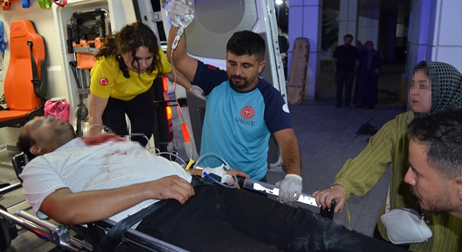 Ablasının sevgilisini bıçakla yaraladı