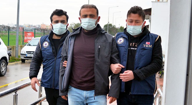Adana'da FETÖ operasyonu: 9 gözaltı