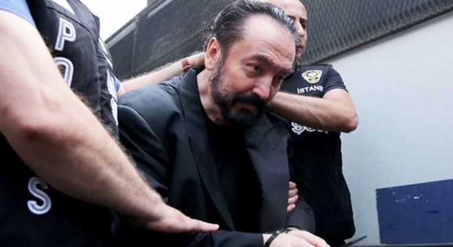Adnan Oktar'a verilen 8 bin 658 yıl hapis cezası onandı