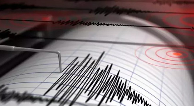 Afganistan da 5.2 büyüklüğünde deprem