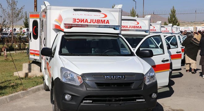 Afganistan da otobüs devrildi: 25 ölü