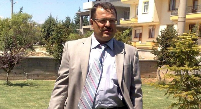 Aile hekimi evinde ölü olarak bulundu