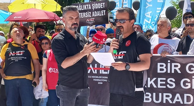 Aile hekimlerinden 2 günlük iş bırakma eylemi