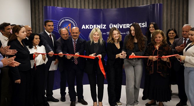 Akdeniz Üniversitesi Kütüphanesi, yüzde 30 büyüdü
