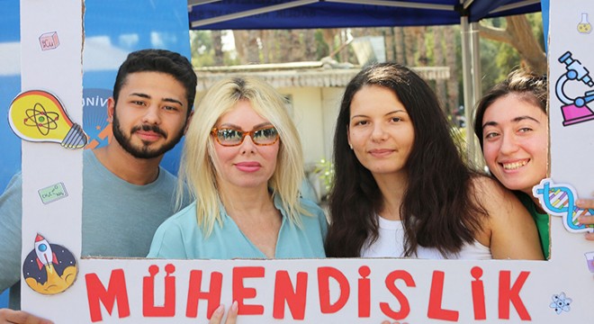 Akdeniz Üniversitesi ailesine 9 bin yeni öğrenci