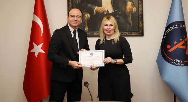 Akdeniz Üniversitesi’nde dış kaynaklı proje başarısı ödüllendirildi