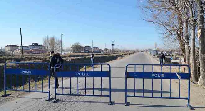 Aksaray'da 1 mahalle, 1 cadde ve 7 sokak, karantinaya alındı