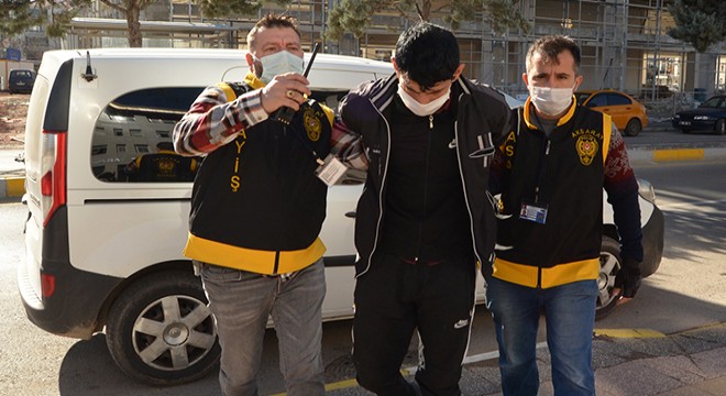 Aksaray'da 60 bin liralık kablo hırsızı yakalandı