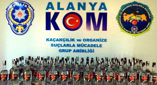 Alanya'da kaçak içki operasyonu