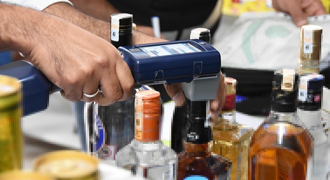 Alanya'da sahte içki operasyonu