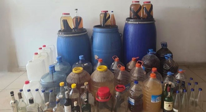 Alanya da sahte alkol operasyonu