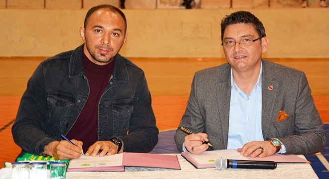 Ali Gürbüz, Korkuteli Belediyesi'ne transfer oldu