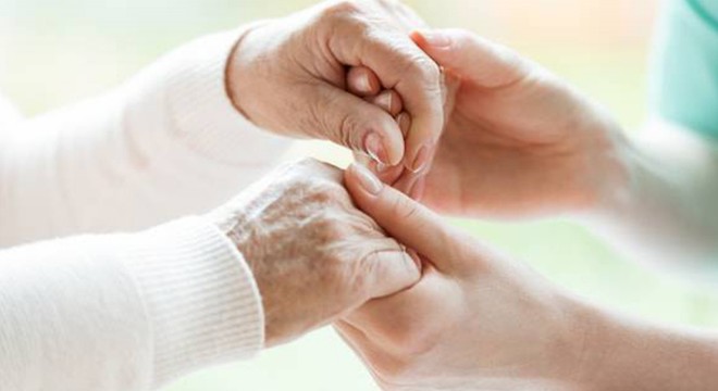 Alzheimer hastası yaşlı kadını jandarma buldu