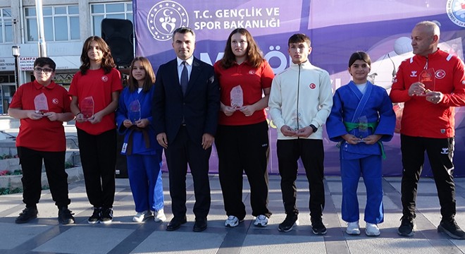 Amatör Spor Haftası'nda ödüller verildi