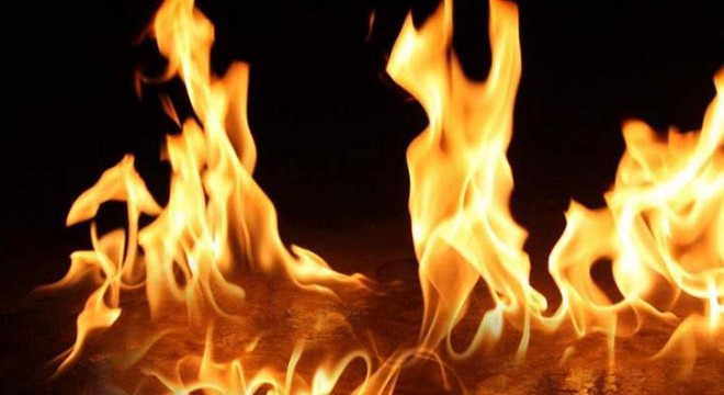 Ambalaj fabrikasında yangın: 1 işçi hayatını kaybetti