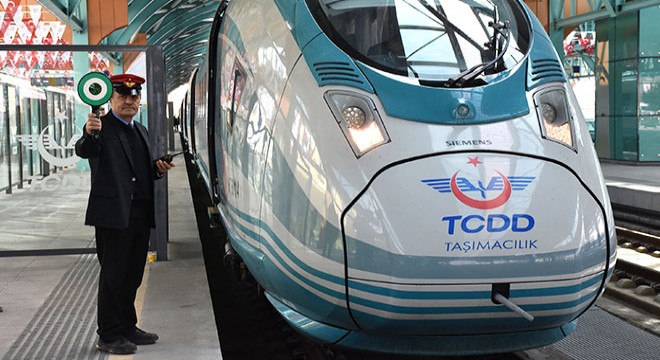 Ankara-Sivas Yüksek Hızlı Treni, ilk ücretsiz seferini yaptı