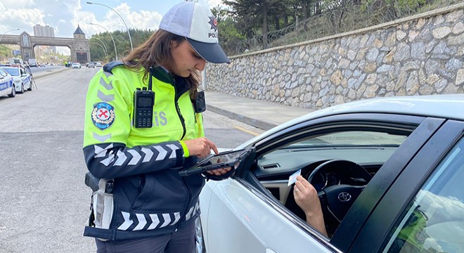 Ankara'da bayram öncesi 1500 polisle trafik denetimi