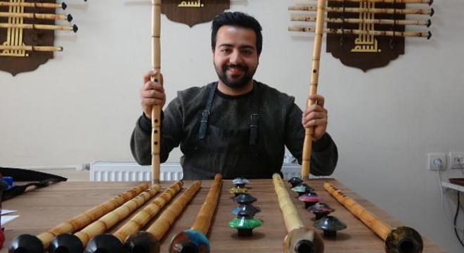 Ankara'da öğrendi, Aydın'da ney atölyesi açtı