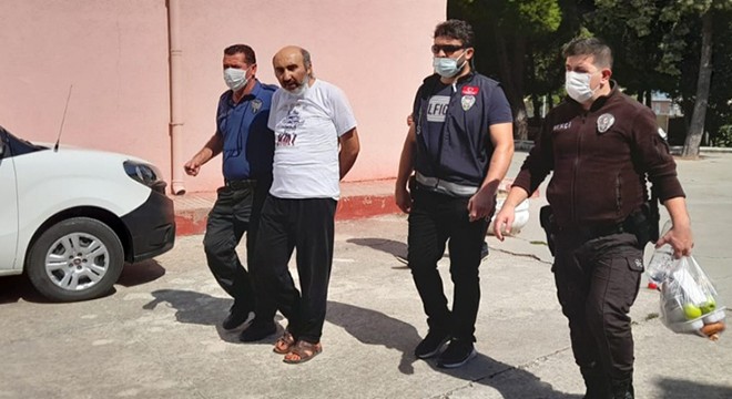 Annesini başına keserle vurarak öldüren oğlu tutuklandı