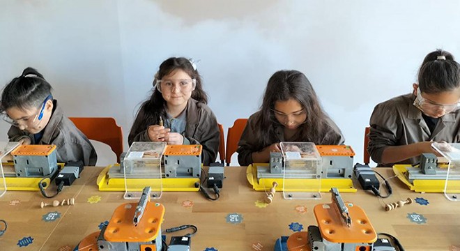 Antalya Bilim Merkezi'nde yaz kampları başladı