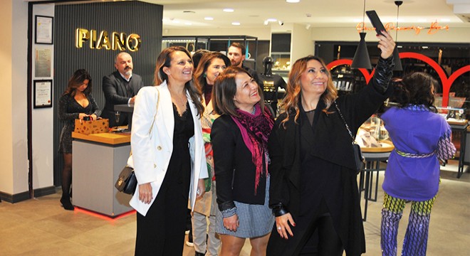 Antalya Piano Piercing & Jewellery'de trombonlu yılbaşı partisi