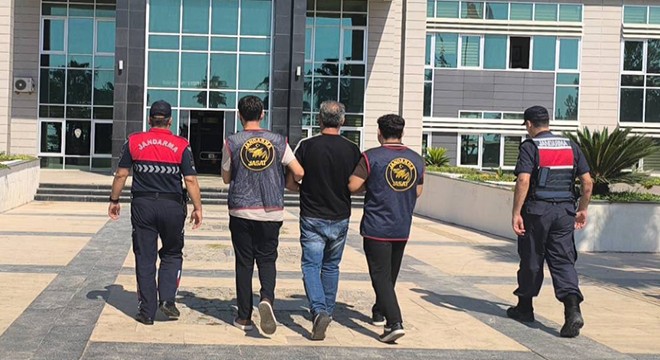 Antalya'da 25 yıl hapisle aranan hükümlü yakalandı