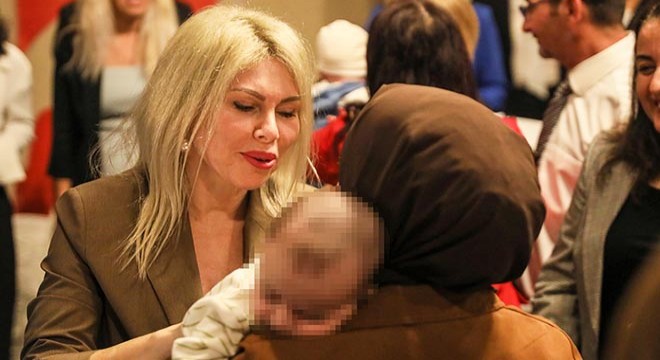 Antalya'da 43 çocuk, koruyucu ailelerin yanına yerleştirildi