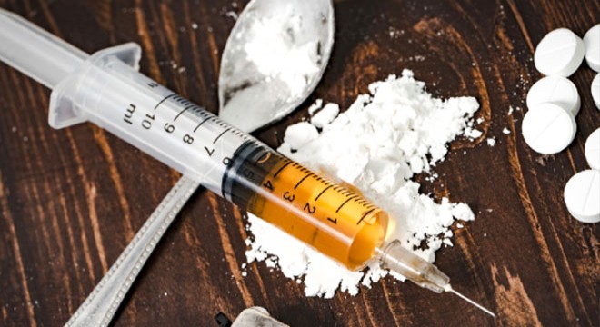 Antalya'da 5 kilo eroinle yakalandı