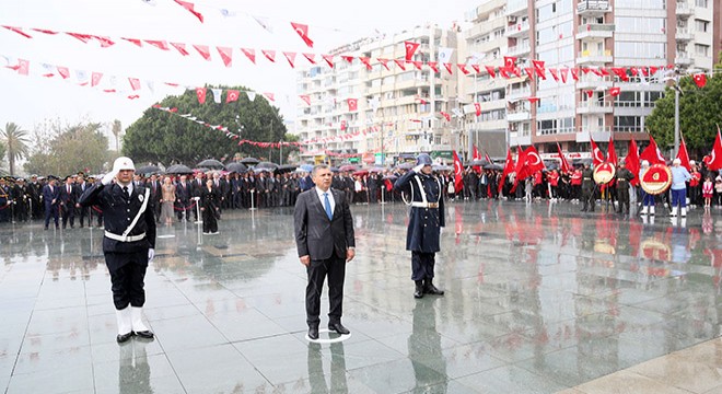 Antalya'da Cumhuriyet coşkusu başladı
