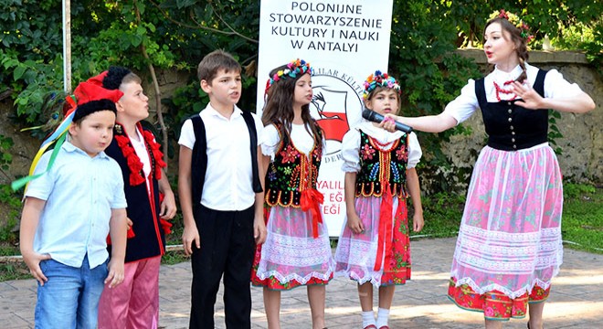 Antalya'da Polonya tanıtımı