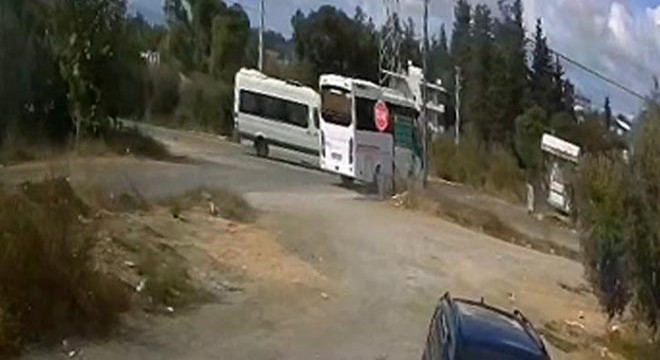 Antalya'da kaza: 7 öğrenci yaralandı