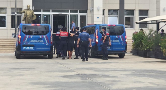Antalya'da polis ve veterineri darbeden 3 şüpheli tutuklandı