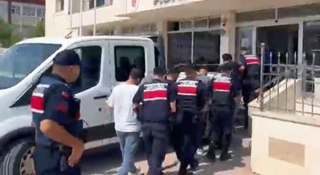 Antalya'da suç örgütü operasyonuna 4 tutuklama