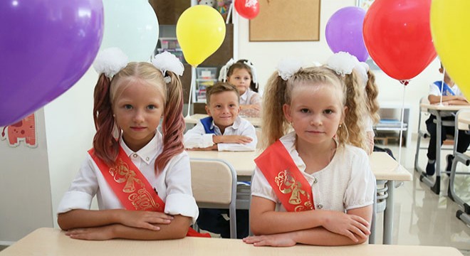 Antalya'daki Rus okullarında ilk ders zili çaldı