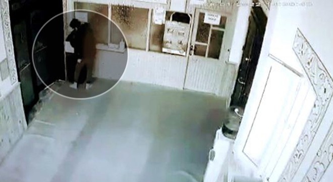 Antalya'daki camideki yardım kutusunu çalan yakalandı