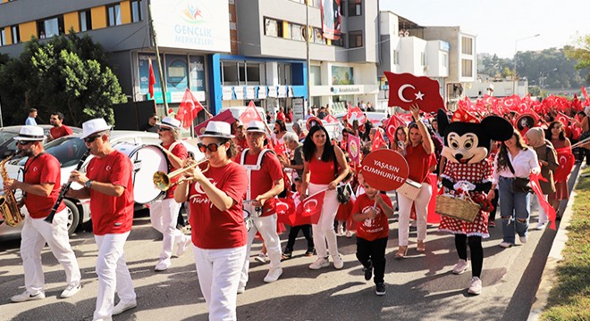 Antalya Aksu da Cumhuriyet coşkusu