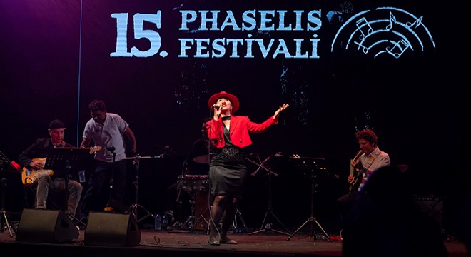 Antalya Phaselis Festivali nde Deliorman konseri