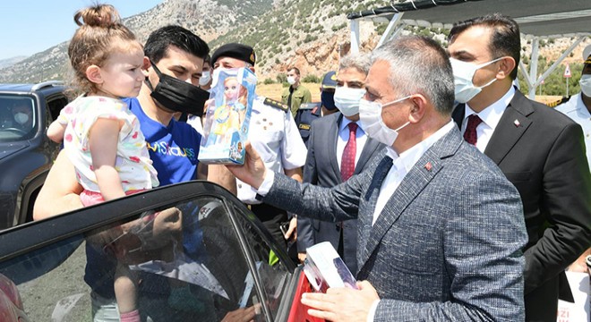 Antalya Valisi Yazıcı dan bayram turu