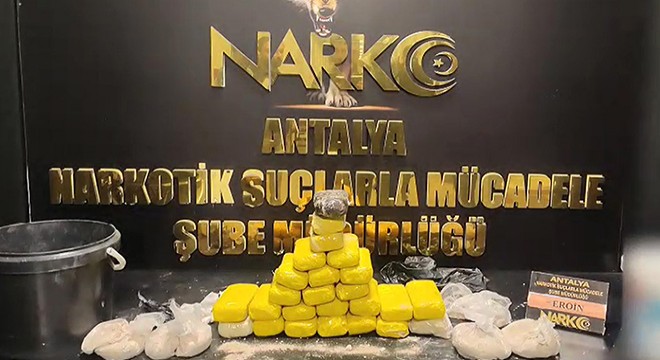 Antalya da 15 kilo eroin ele geçirildi