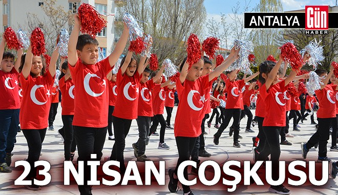 Antalya'da 23 Nisan coşkusu