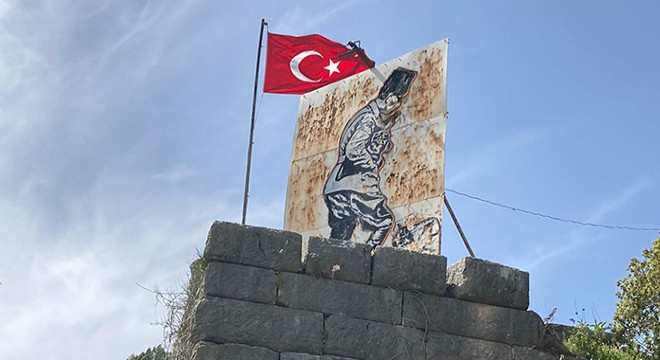Antalya da Atatürk resmi yenileniyor
