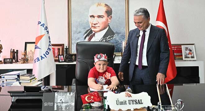 Antalya da Başkan Ümit Uysal’dan 23 Nisan mesajı