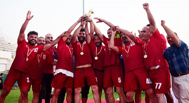 Antalya da Süper Lig’i aratmayan futbol turnuvası
