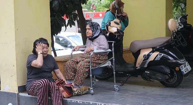 Antalya da bulaşık makinesinden yangın çıktı